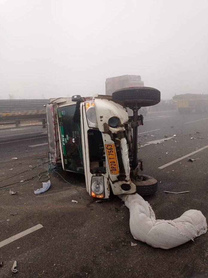 Vehicle overturns in accident due to fog