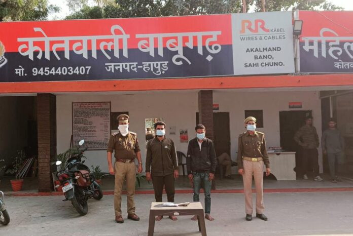 Accused caught by Babugarh police