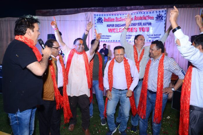 Entrepreneurs dancing in Holi Milan program