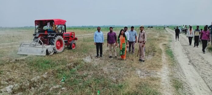 The team of Tehsil Administration frees the encroachment