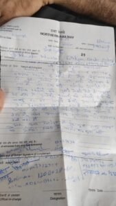 Hapur News :मुरादाबाद मुख्यालय है वहीं पता कर लो ....स्टेशन मास्टर का वीडियो हुआ वायरल Latter