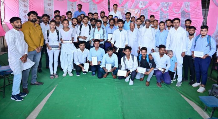Distribution of tablets and smart phones to the students