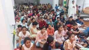 Children and others present in the program