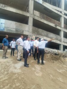 Meerut News पेयजल योजना का कार्य धीमे मिलने पर प्रबंध निदेशक अनिल ढींगरा ने दिए एफआरआर के आदेश Managing Director Anil Dhingra2
