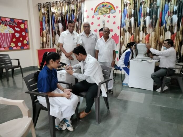 Bharat Vikas Parishad organized eye test camp 1