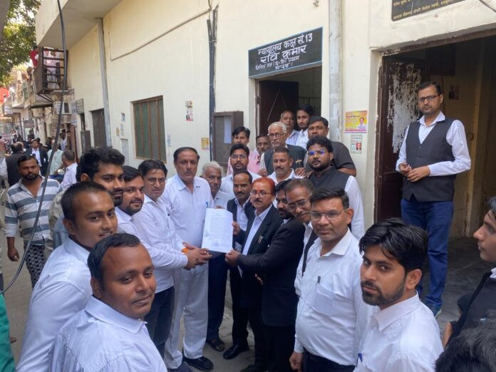 hapur bar news