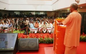 Cm Yogi अब त्योहारों में उपहार स्वरूप चीन का प्रोडक्ट नहीं, बल्कि यूपी का ओडीओपी दिया जाता है: सीएम योगी