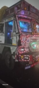 Hapur accident news कोहरे का सितम, छह वाहनों की हुई भिड़ंत 19 Hapur accident news कोहरे का सितम, छह वाहनों की हुई भिड़ंत
