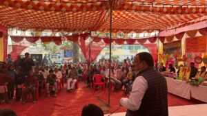 Bharat sankalp yatra पारपा में ग्रामीणों को दी सरकार की जनकल्याणकारी नीतियों की जानकारी