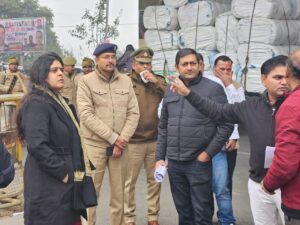 Black spot ब्लैक स्पाॅटों का डीएम ने टीम के साथ किया निरीक्षण, जाना हादसों का कारण 2 Black spot2