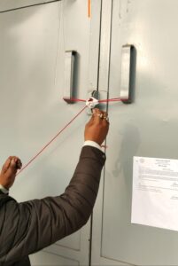 HPDA की बड़ी कार्रवाई, दो अवैध निर्माणों पर सीलिंग की कार्रवाई