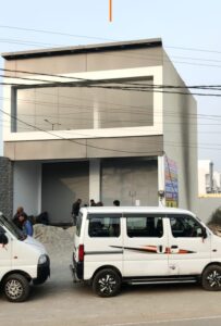 HPDA की बड़ी कार्रवाई, दो अवैध निर्माणों पर सीलिंग की कार्रवाई