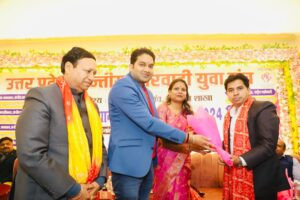 Hapur सचिन (एस. एम. ) युवा उत्तर प्रदेश गौरव रत्न से हुए सम्मानित