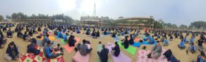 Yoga practice दीवान पब्लिक स्कूल में हुआ योगाभ्यास