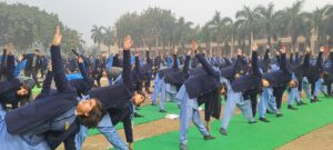 Yoga practice दीवान पब्लिक स्कूल में हुआ योगाभ्यास