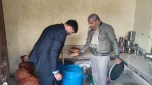 Aganbadi Center सीडीओ का औचक निरीक्षण, कई अफसर और कर्मचारी मिले गैरहाजिर, मांगा स्पष्टीकरण
