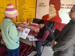 CDO inspection सीडीओ ने किया श्यामनगर आंगनबाड़ी केंद्र का औचक निरीक्षण मांगा स्पष्टीकरण