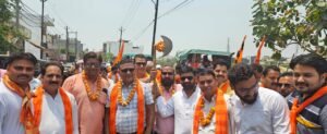Hapur धूमधाम से निकाली गई भगवान परशुराम जयंती पर शोभा यात्रा