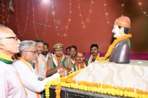 Hapur शहीदो की चिताओं पर लगेंगे हर वर्ष मेले...