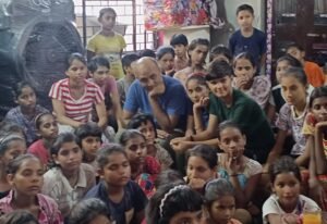 Hapur हापुड़ के कस्तूरबा गांधी बालिका विद्यालय कुचेसर रोड चोपला पहुंचे मनीष जैन Hapur हापुड़ के कस्तूरबा गांधी बालिका विद्यालय कुचेसर रोड चोपला पहुंचे मनीष जैन
