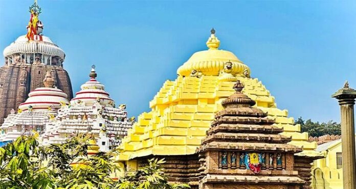 7 Famous Krishna Temples