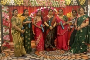 Lions Club लायंस क्लब हापुड़ सुप्रीम ने मनाया तीज महोत्सव, पूर्णिमा गोयल बनीं तीज क्वीन Lions Club