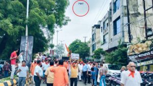 Hapur बांग्लादेश में हिंदुओं पर अत्याचार पर फूटा आक्रोश, हजारों लोगों ने निकाला पैदल मार्च
