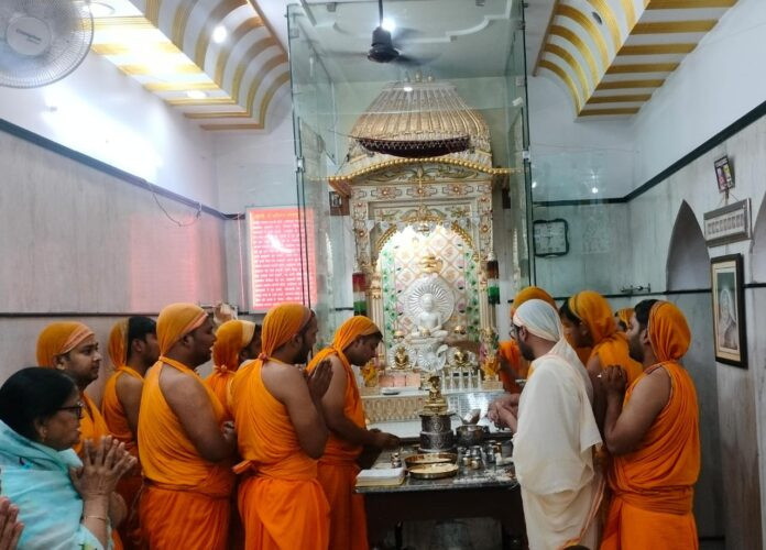 Hapur
