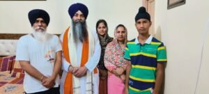 Hapur श्री अमृतसर स्वर्ण मंदिर के मुख्य ग्रंथी सिंह साहिब ज्ञानी गुरविंदर सिंह गुरुद्वारा पहुंचे Hapur -
