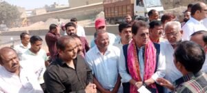 Hapur सांसद अरुण गोविल ने धीरखेड़ा में नाला निर्माण का किया निरीक्षण, मानकों का विशेष ध्यान रखने के दिए निर्देश Hapur-