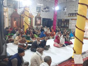 Hapur श्रीमद्भागवत महापुराण से बढक़र कोई अन्य साधन भगवत प्राप्ति का नहीं-संतोष तिवारी 1 Hapur--