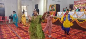 Hapur नेताजी सुभाष चंद बोस जयंती धूमधाम से मनाई... Hapur
