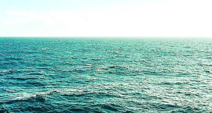 Sea Change Black Colour धरती के 71 प्रतिशत हिस्से में फैला है समुद्र, काला हो रहा रंग, इंसानों के लिए नहीं है अच्छा संकेत, आखिर ऐसा क्यों हो रहा