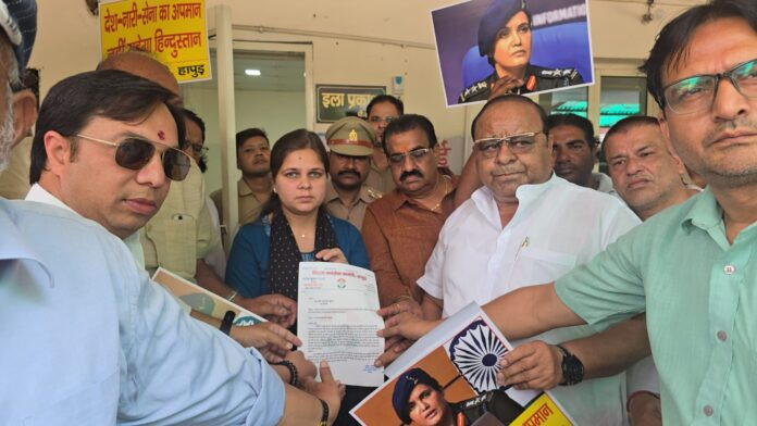 कांग्रेस ने की कर्नल सोफिया कुरैशी पर अमर्यादित टिप्पणी की निंदा, राष्ट्रपति को संबंधित सौंपा ज्ञापन