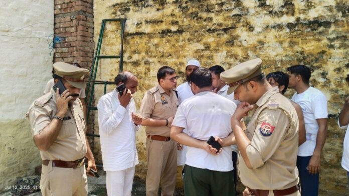 Hapur