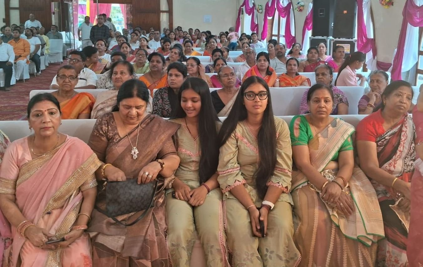 Hapur में दिगंबर जैन मुनि 108 आचार्य नमोस्तु सागर जी का चातुर्मास स्थापना समारोह भव्य रूप से संपन्न Hapur-