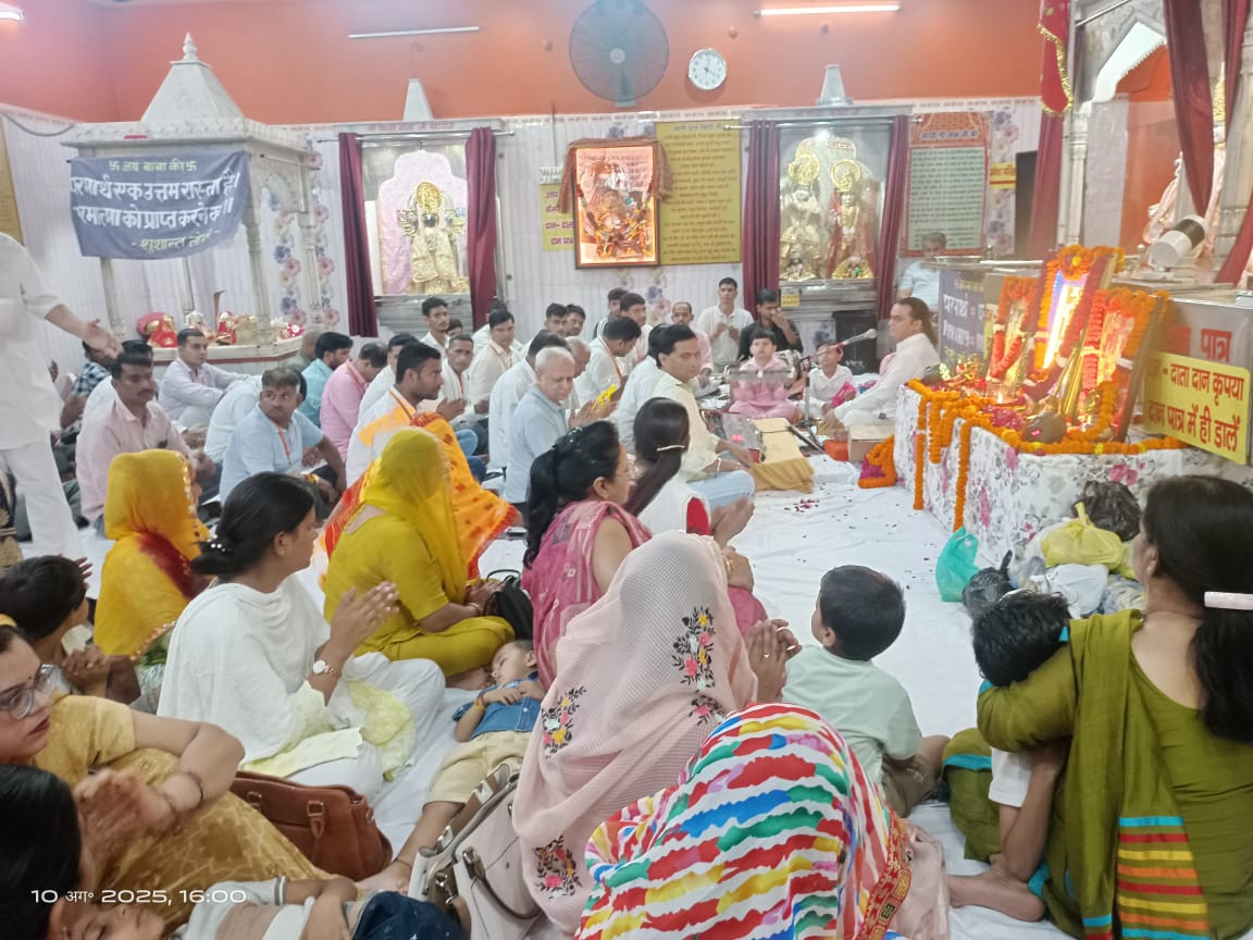 Hapur में बाला जी महाराज का भव्य संकीर्तन: गुरुदेव सुशांत तोमर के प्रवचनों से भक्त हुए मंत्रमुग्ध 1 Hapur-