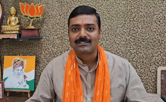टीएमसी के नेता हिंसा को बना रहे हथियार, सभ्य समाज में ये अस्वीकार्य : राकेश त्रिपाठी