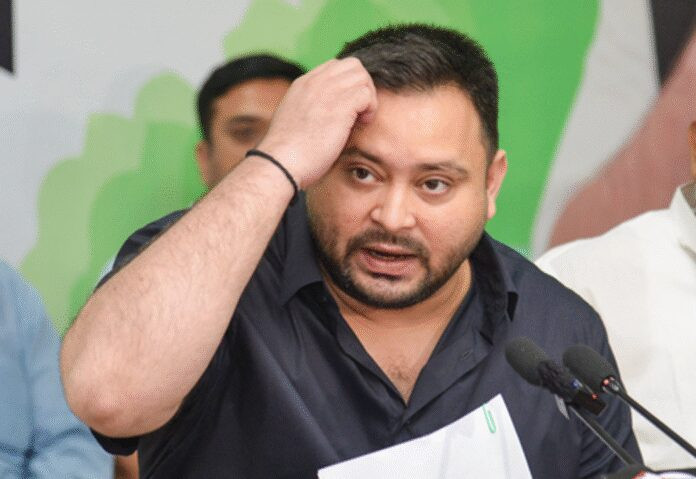 केंद्रीय मंत्री मांझी और चिराग पर भड़के तेजस्वी, कहा- इन्हें बिहार के विकास से कोई मतलब नहीं