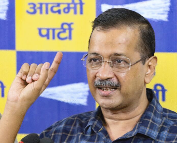 अरविंद केजरीवाल ने आप कार्यकर्ताओं से पंजाब में बाढ़ पीड़ितों की मदद करने की अपील की