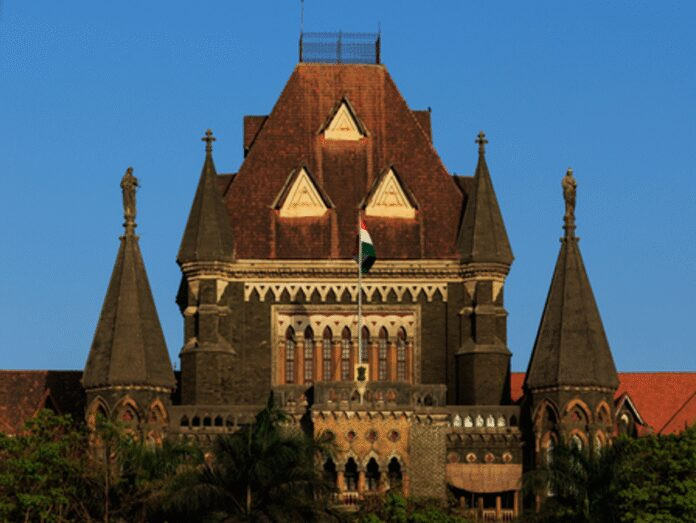 मराठा आंदोलन पर बॉम्बे हाईकोर्ट में स्पेशल सुनवाई, वकील ने राजनीतिक हस्तक्षेप पर जताई चिंता