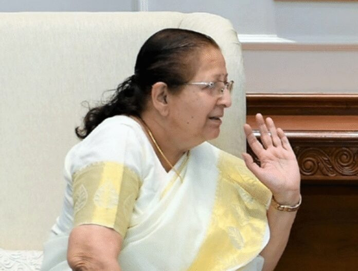 प्रधानमंत्री मोदी पर अपमानजनक टिप्पणी करना देश का अपमान : सुमित्रा महाजन