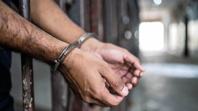 पंजाब पुलिस ने लॉरेंस बिश्नोई गिरोह के दो सदस्यों को किया गिरफ्तार, पांच हथियार बरामद