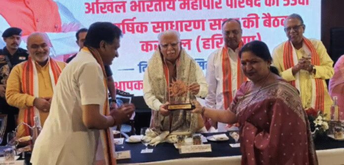 अखिल भारतीय महापौर परिषद की चेयरपर्सन बनीं करनाल की मेयर रेणु