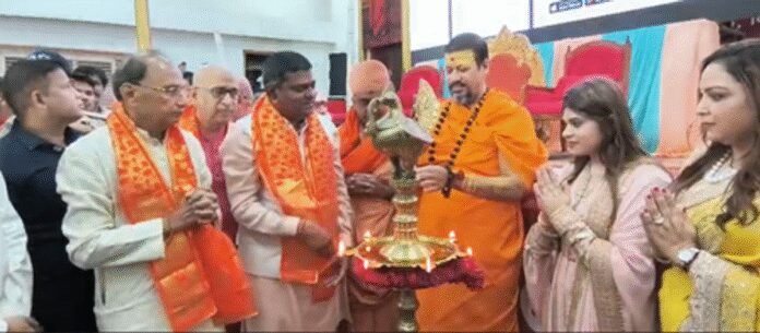 हरिद्वार में लॉन्च हुआ 'एक ईश्वर' ऐप