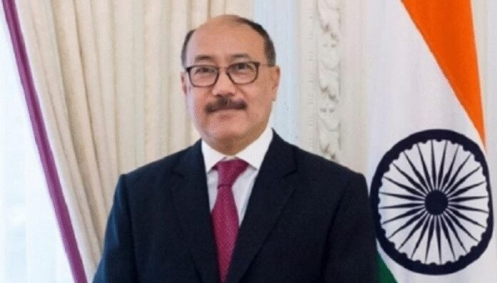 राष्ट्रपति ट्रंप और पीएम मोदी की दोस्ती से टैरिफ वार्ता सुलझाने में मदद मिलेगी: हर्षवर्धन श्रृंगला