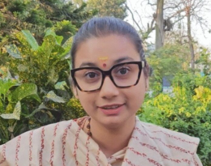 हजरतबल दरगाह में अशोक स्तंभ विवाद पर बोलीं सांसद शांभवी चौधरी, यह बहुत दुर्भाग्यपूर्ण है