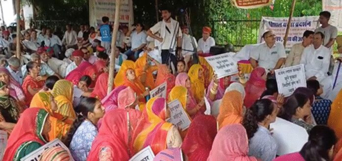 राजस्‍थान सब इंस्पेक्टर भर्ती 2021 : जोधपुर में सफल अभ्यर्थियों के हितों के लिए सर्व समाज ने किया प्रदर्शन
