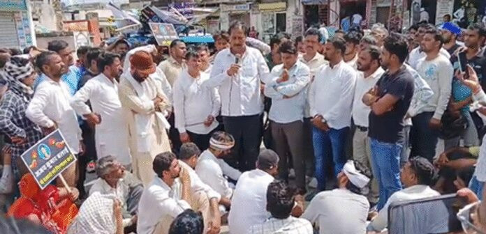राजस्थान: मावंडा के अजय बलाई की मौत के मामले में रैली, लोगों ने किया विरोध-प्रदर्शन