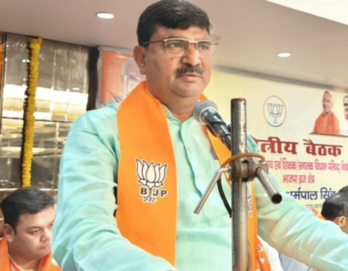 भाजपा कार्यकर्ता राजनीतिक गतिविधियों के साथ सेवा कार्यों के लिए भी जाने जाते हैं: धर्मपाल सिंह